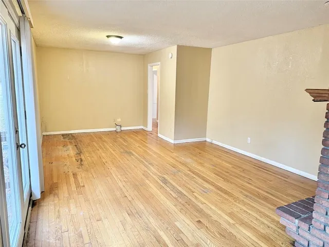 $267,900 | 8128 East 74th Street, Kansas City, MO 64133