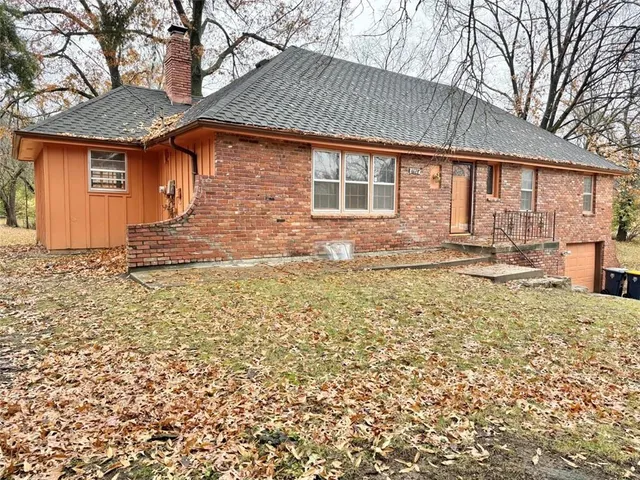 $267,900 | 8128 East 74th Street, Kansas City, MO 64133