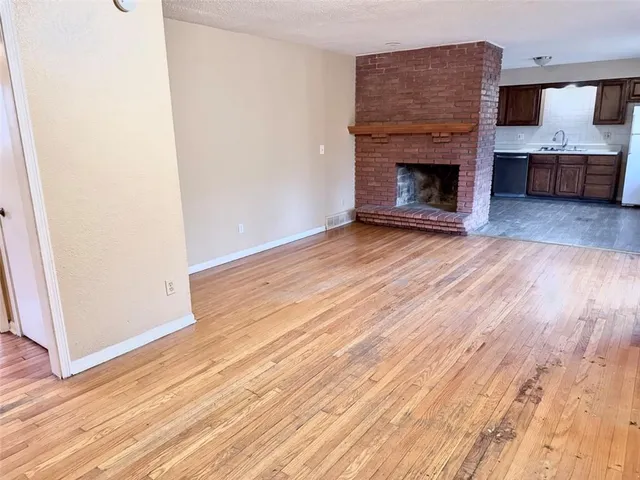 $267,900 | 8128 East 74th Street, Kansas City, MO 64133