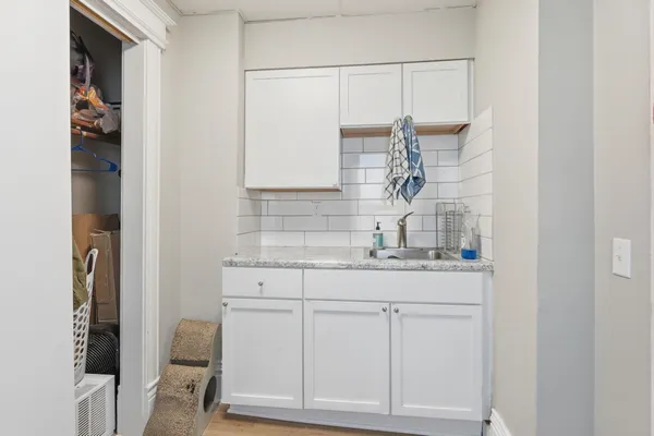 $598,000 | 1944 East Washington Avenue, Madison, WI 53704