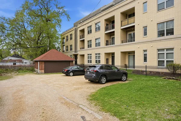 $598,000 | 1944 East Washington Avenue, Madison, WI 53704