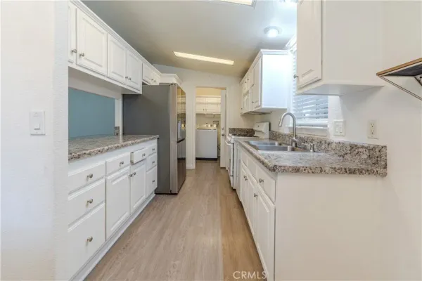 $229,000 | 26200 Frampton Avenue, Unit 11, Harbor City, CA 90710