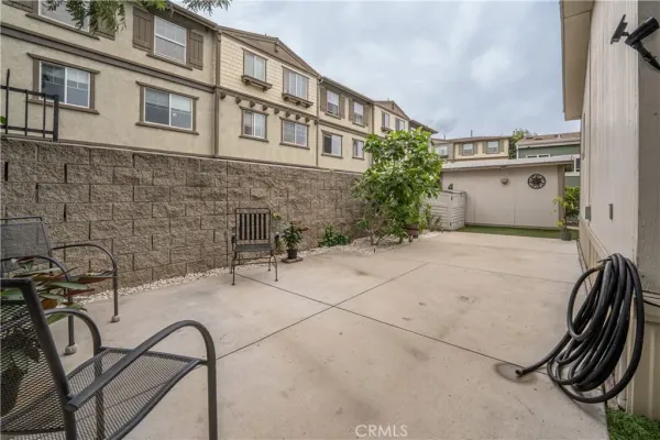 $229,000 | 26200 Frampton Avenue, Unit 11, Harbor City, CA 90710