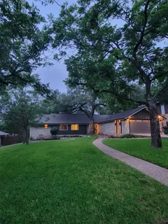 $1,225,000 | 7906 Havenwood Drive, Austin, TX 78759