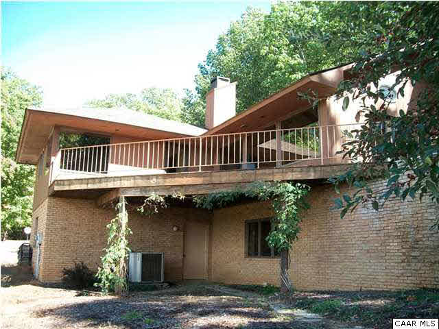 5462 Laurel Ridge Road Charlottesville, VA 22911 - Photo 26 of 50 a front view of a house with garden