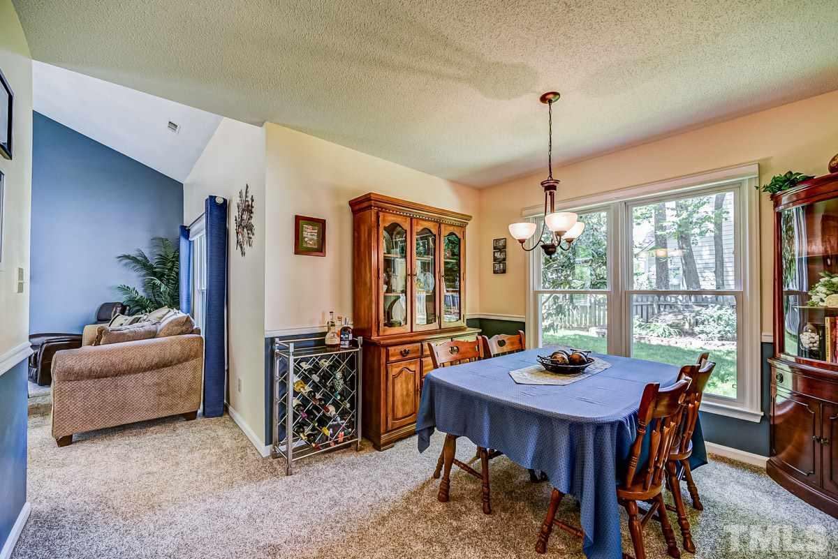 5228 Blakeley Lane Raleigh, NC 27613 - Photo 12 of 26