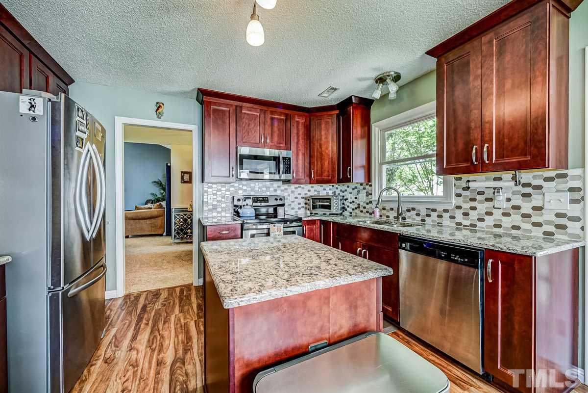 5228 Blakeley Lane Raleigh, NC 27613 - Photo 16 of 26