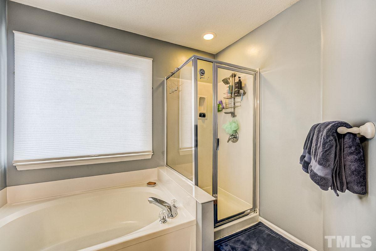 5228 Blakeley Lane Raleigh, NC 27613 - Photo 22 of 26