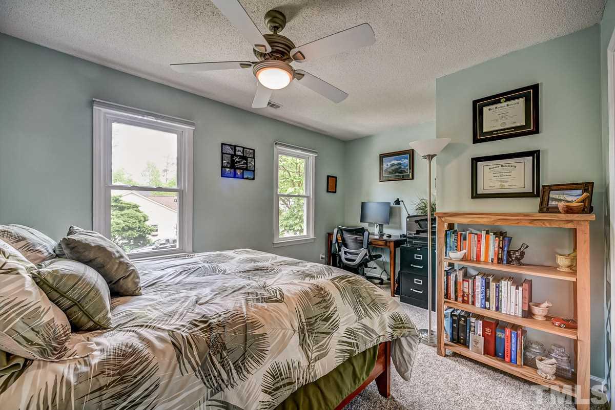 5228 Blakeley Lane Raleigh, NC 27613 - Photo 23 of 26