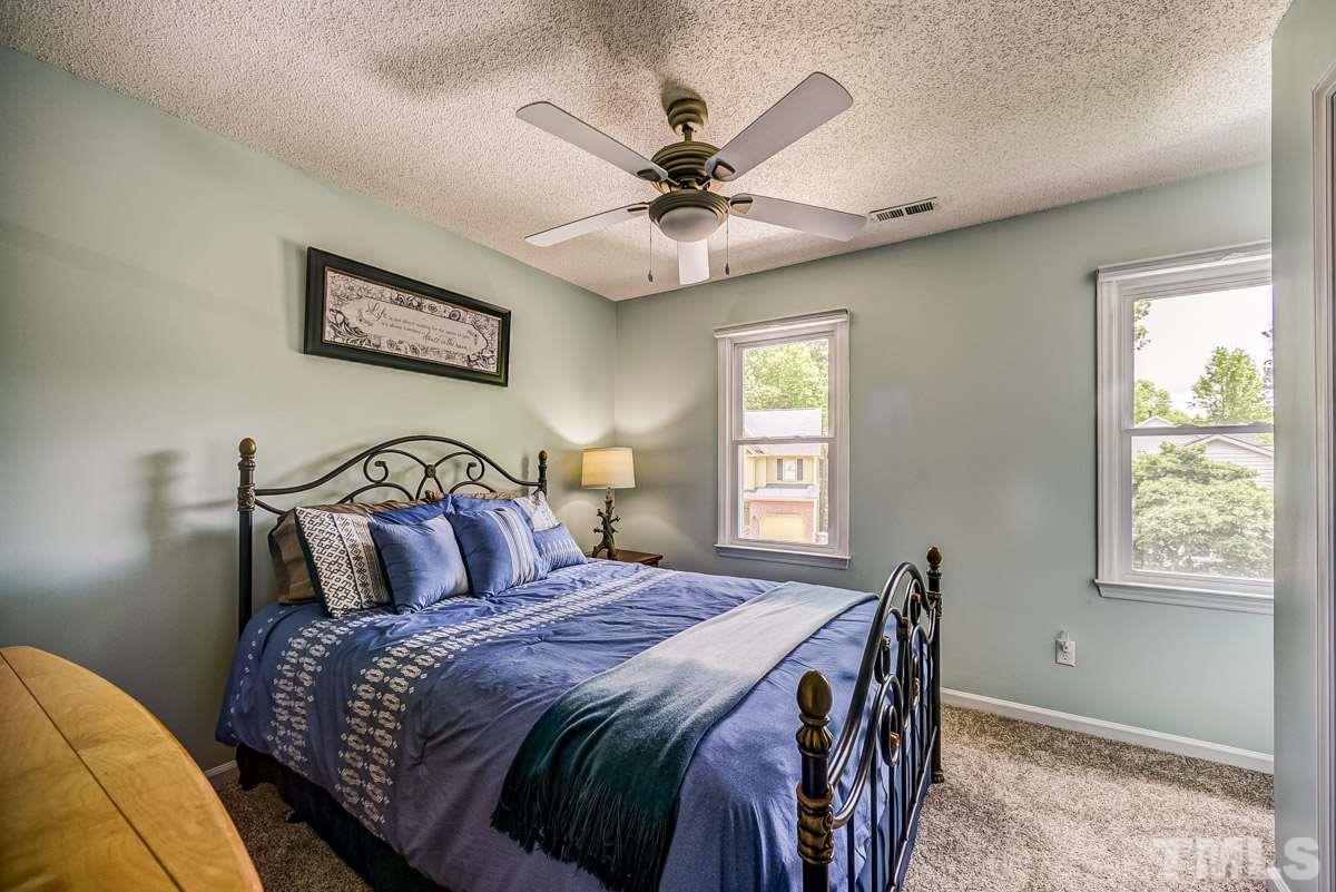 5228 Blakeley Lane Raleigh, NC 27613 - Photo 24 of 26