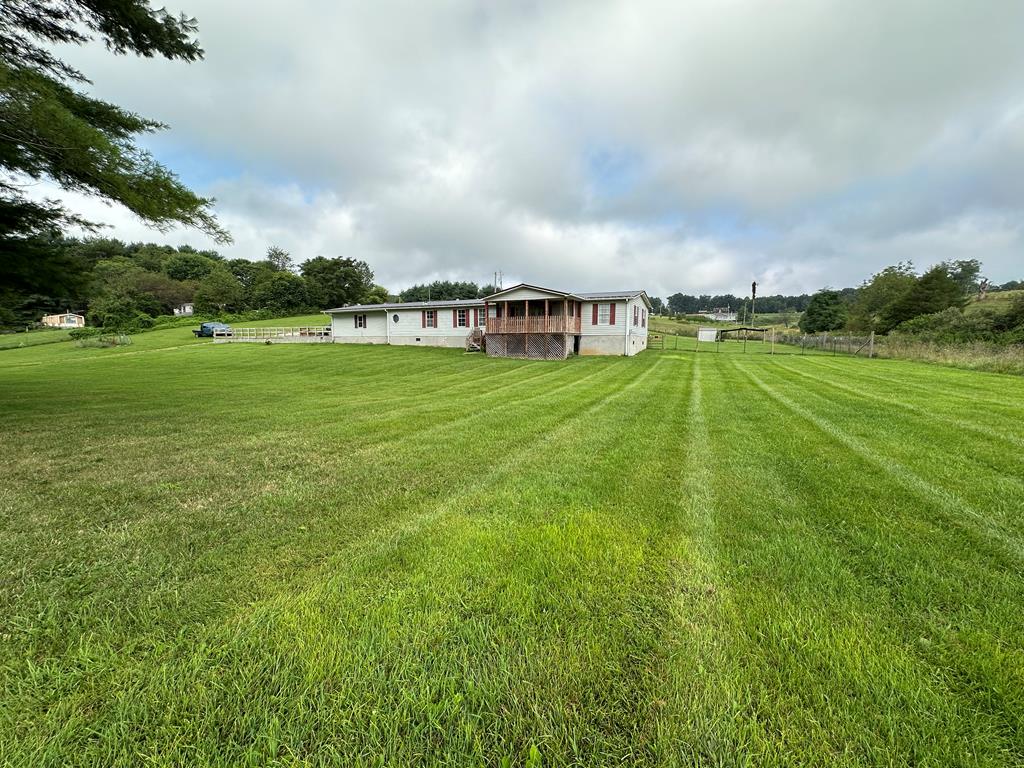 1341 Dunford Road Max Meadows, VA 24360 - Photo 29 of 30 Gallery Image 29
