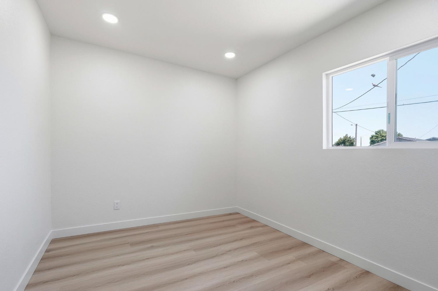 201 Barozzi Avenue Modesto, CA 95351 - Photo 31 of 44