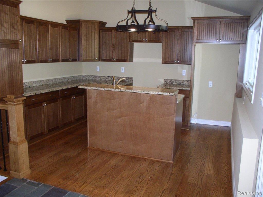 3875 Quarton Road Bloomfield Hills, MI 48302 - Photo 7 of 25 3875 Quarton 006.JPG