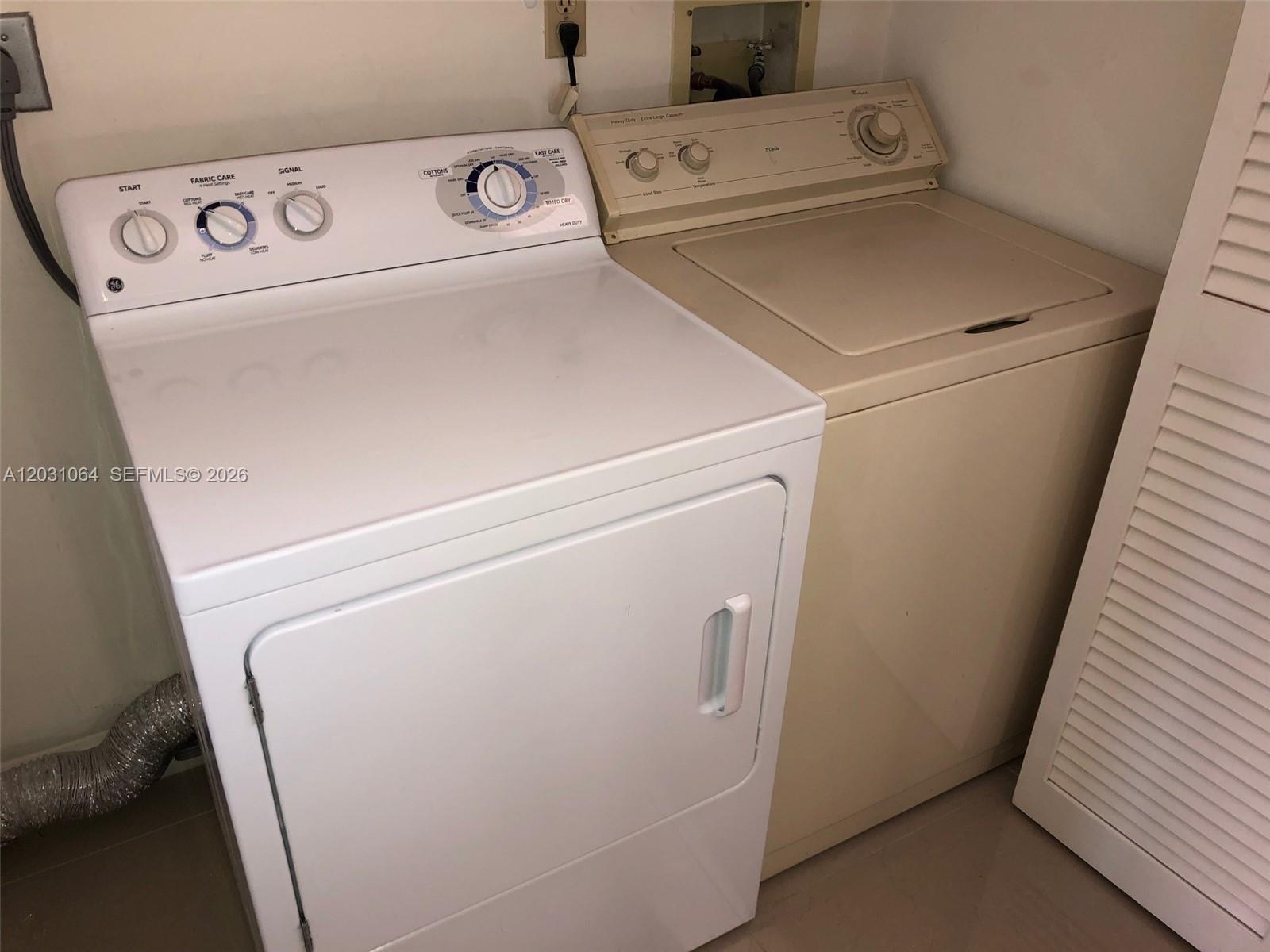 9082 Southwest 112th Place Miami, FL 33176 - Photo 13 of 28