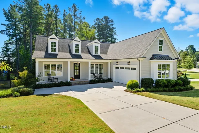 a view of a house with garden
