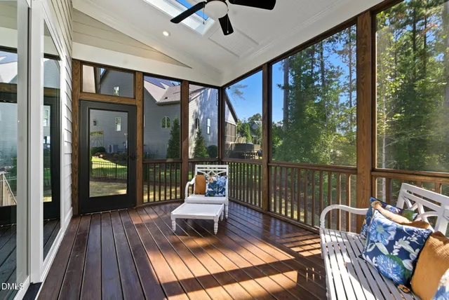 a view of sign board