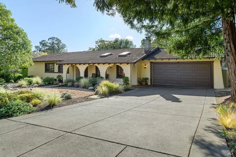 $2,795,000 | 22 Paseo Mirasol, Tiburon, CA 94920