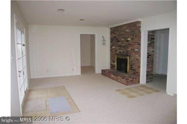 1525 Crowell Road Vienna, VA 22182 - Photo 7 of 15 Family Room