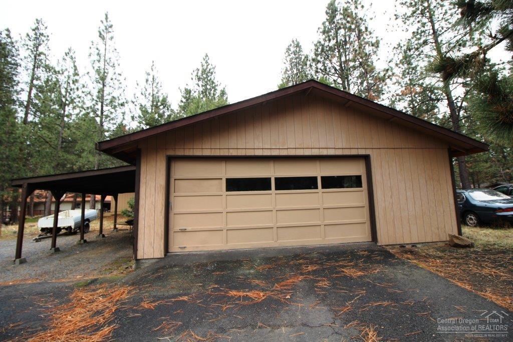 60886 Ridge Drive Bend, OR 97702 - Photo 19 of 25 Additional Photo