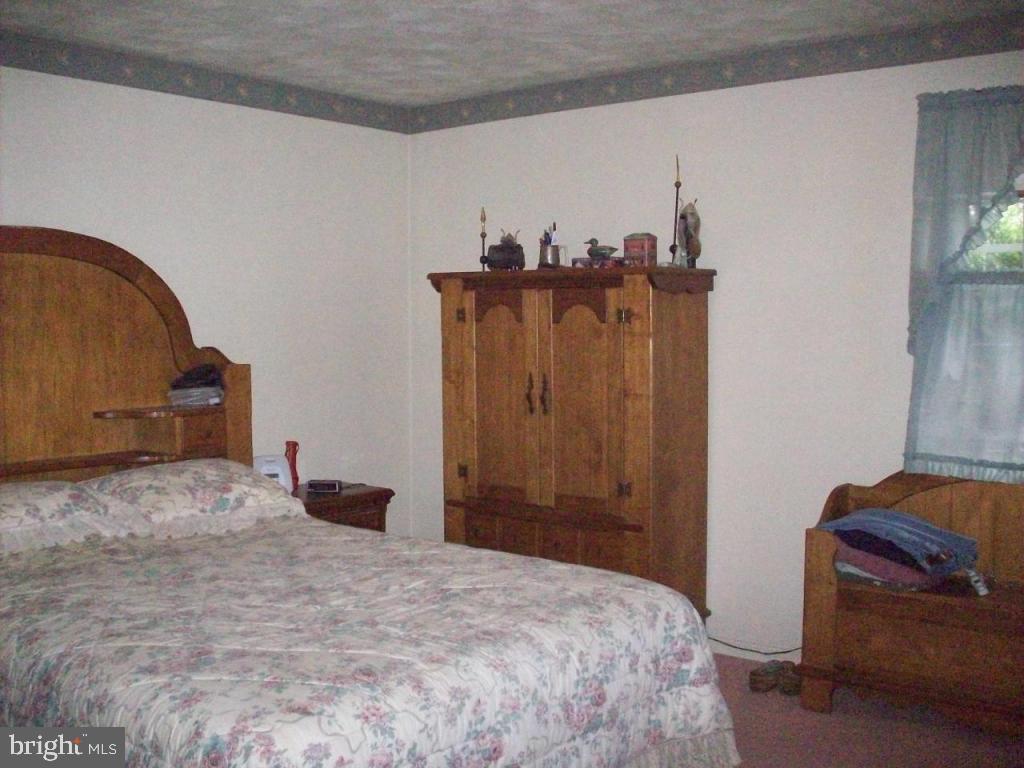 135 West Sun Hill Road Manheim, PA 17545 - Photo 7 of 15 Gallery Image 7