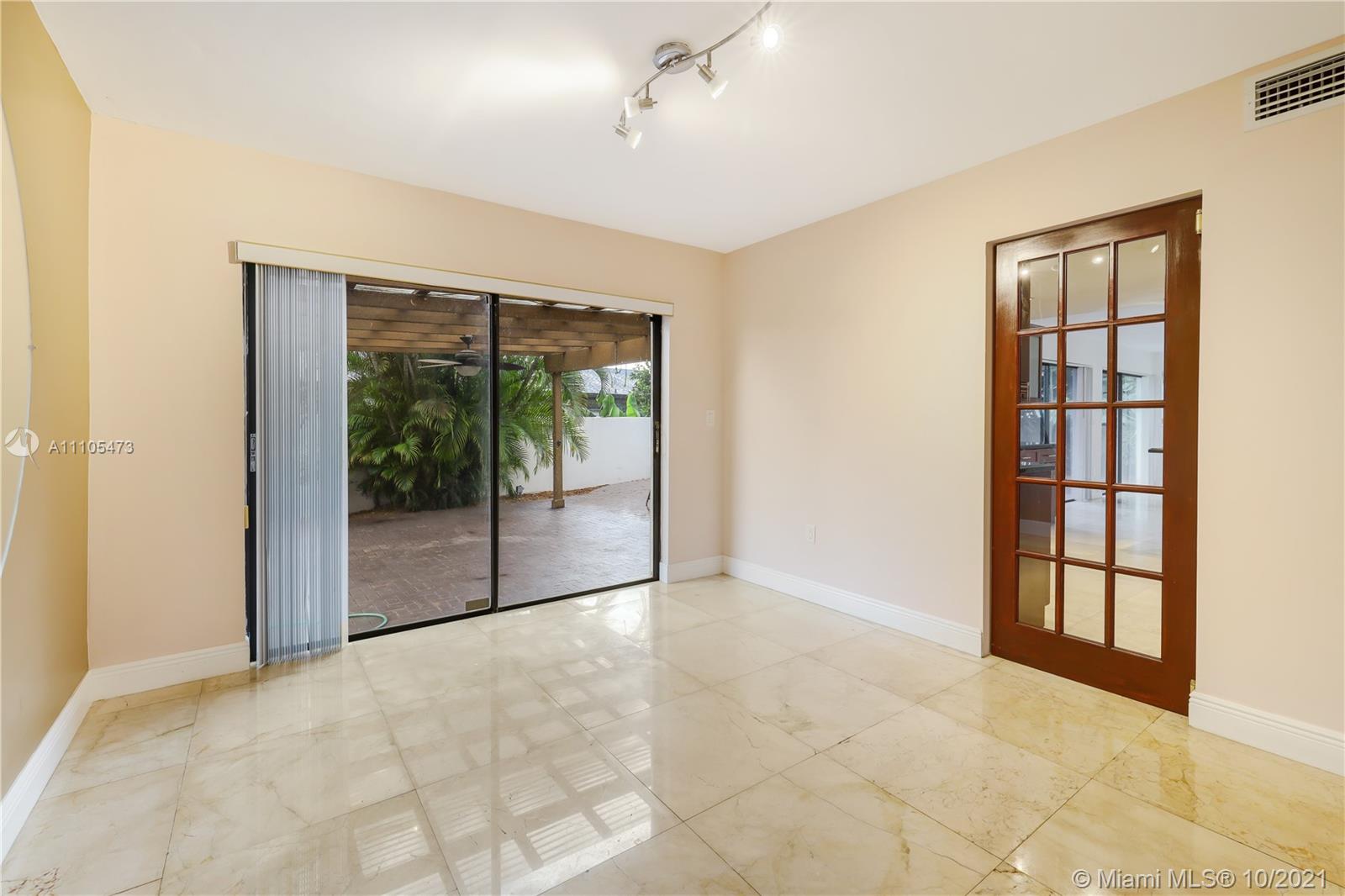 330 Southwest 133rd Place Miami, FL 33184 - Photo 11 of 51