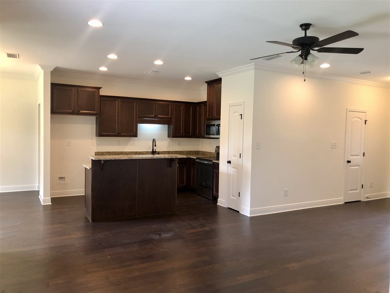 1216 Pembroke Way Foley, AL 36535 - Photo 7 of 8