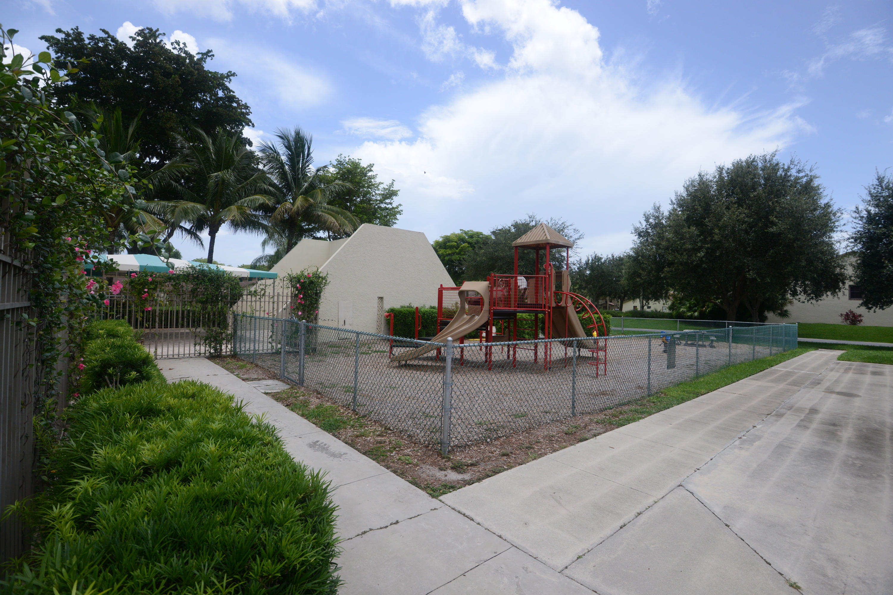 23358 Southwest 55th Avenue, Unit C Boca Raton, FL 33433 - Photo 14 of 17 RRG_5167