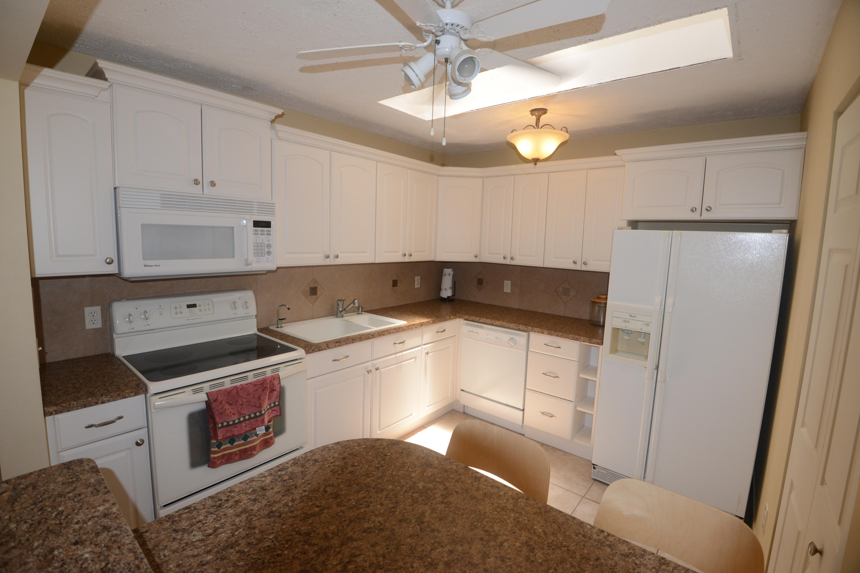 23358 Southwest 55th Avenue, Unit C Boca Raton, FL 33433 - Photo 3 of 17 RRG_5156