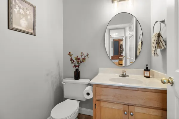$710,000 | 8048 Marsh Creek Alcove, Woodbury, MN 55125