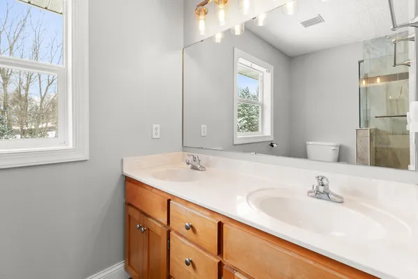 $710,000 | 8048 Marsh Creek Alcove, Woodbury, MN 55125