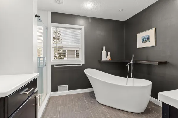 $710,000 | 8048 Marsh Creek Alcove, Woodbury, MN 55125