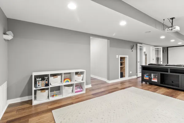 $710,000 | 8048 Marsh Creek Alcove, Woodbury, MN 55125