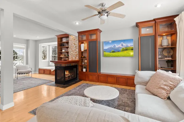 $710,000 | 8048 Marsh Creek Alcove, Woodbury, MN 55125