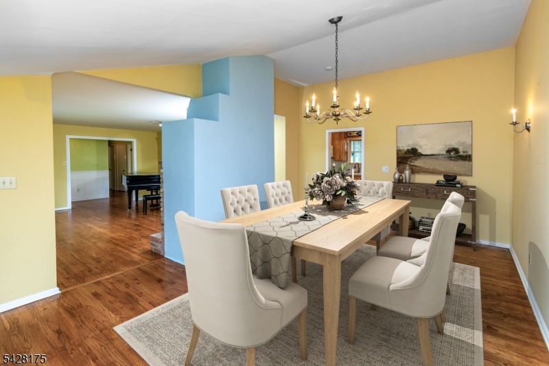 19 Floral Road Flemington, NJ 08822 - Photo 13 of 32