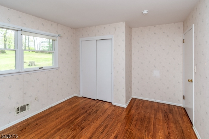 19 Floral Road Flemington, NJ 08822 - Photo 21 of 32