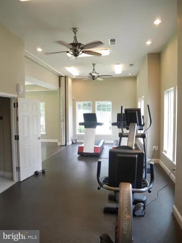 $185,000 | 1321 Karen Boulevard, Unit 504, Capitol Heights, MD 20743