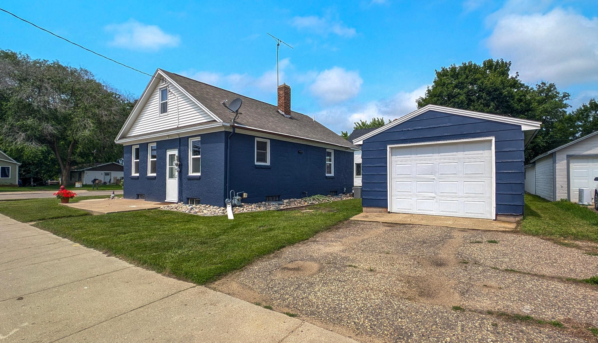 100 North Walker Avenue New York Mills, MN 56567 - Photo 29 of 30