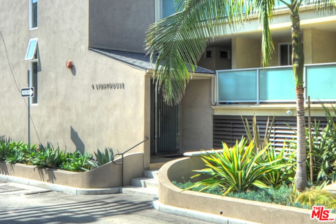 4 Lighthouse Street, Unit 5 Marina del Rey, CA 90292 - Photo 25 of 25