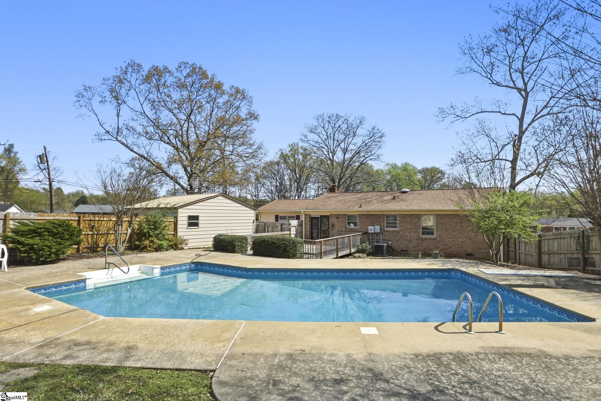 305 Vine Hill Road Greenville, SC 29607 - Photo 35 of 39