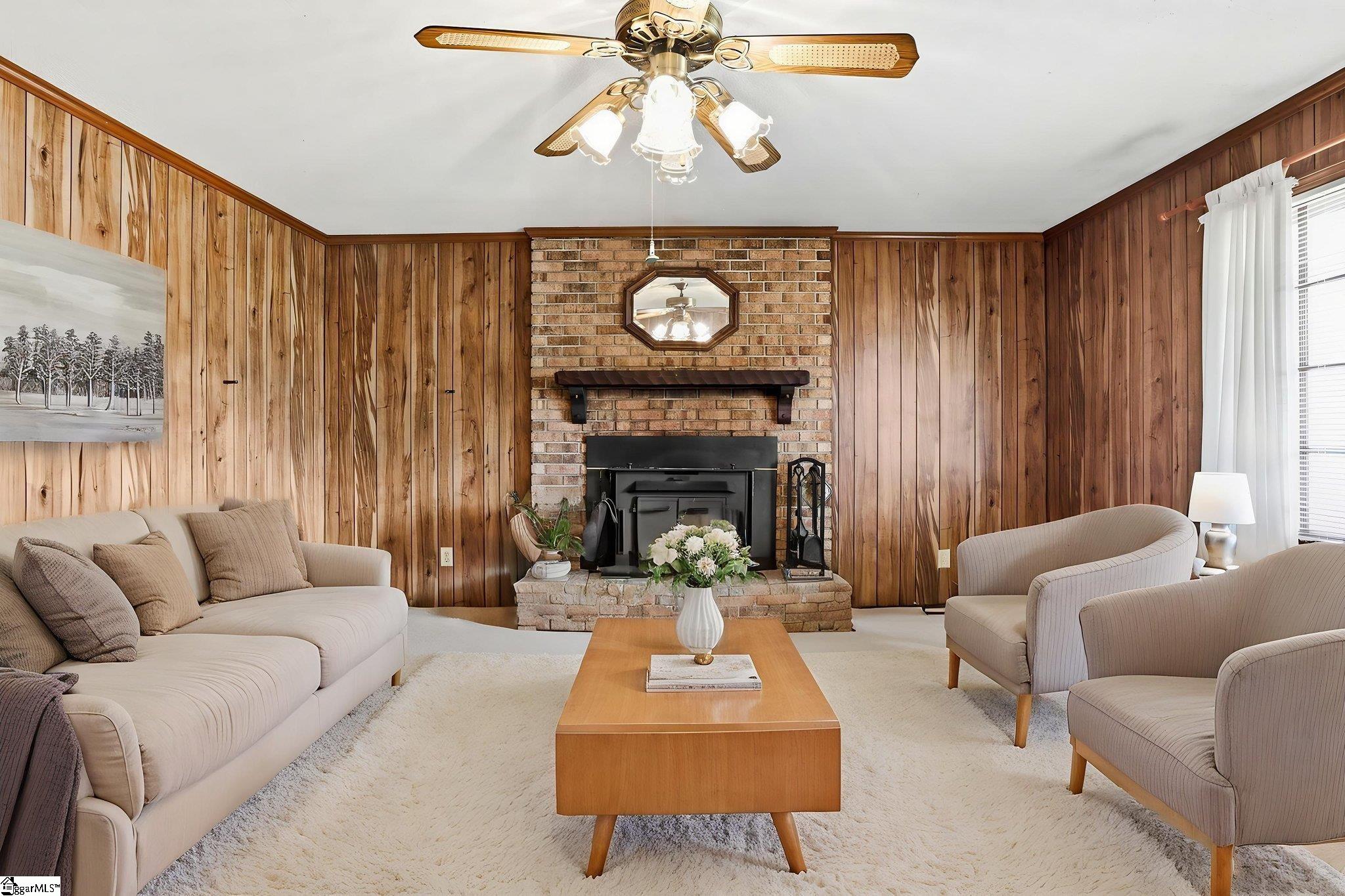 305 Vine Hill Road Greenville, SC 29607 - Photo 7 of 39