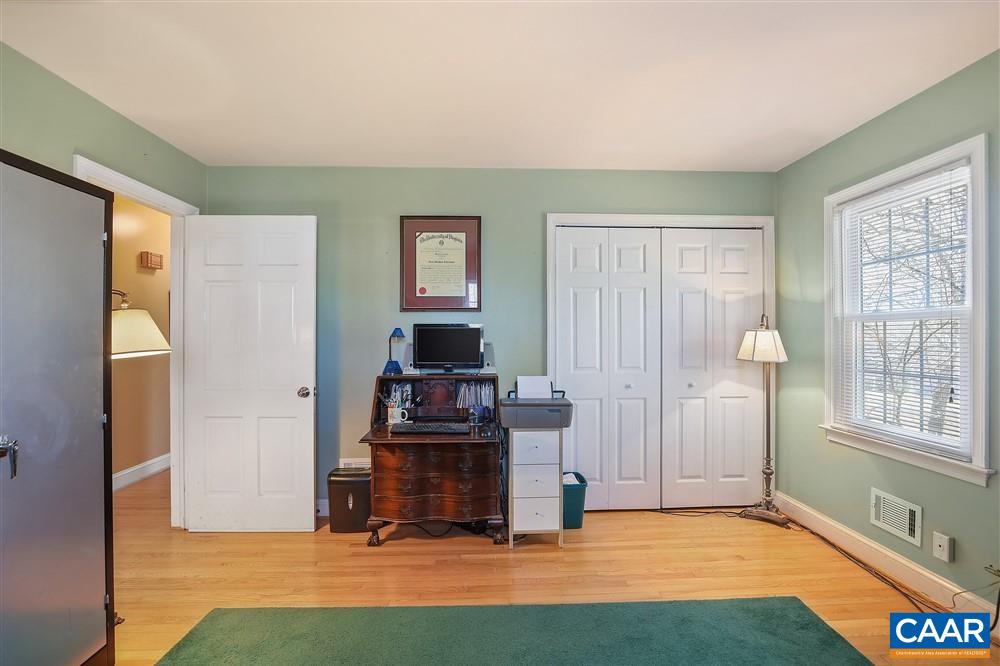 2807 Northfield Road Charlottesville, VA 22901 - Photo 19 of 35 a view of a livingroom with furniture and windows