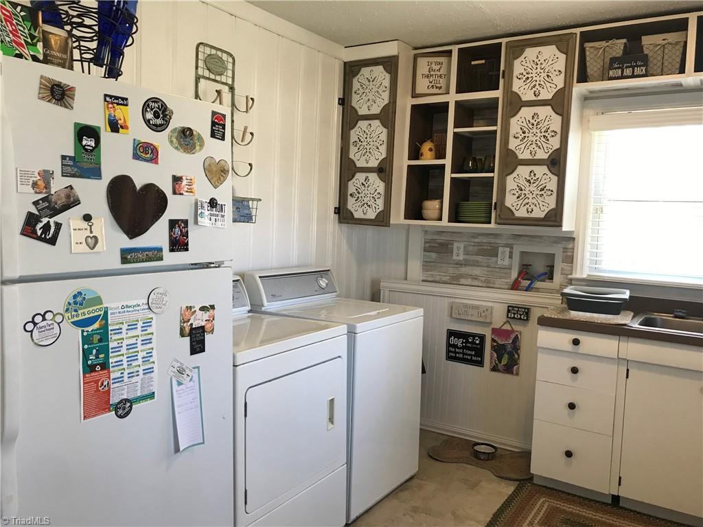 2220 Lane Road Greensboro, NC 27408 - Photo 5 of 11 Gallery Image 5