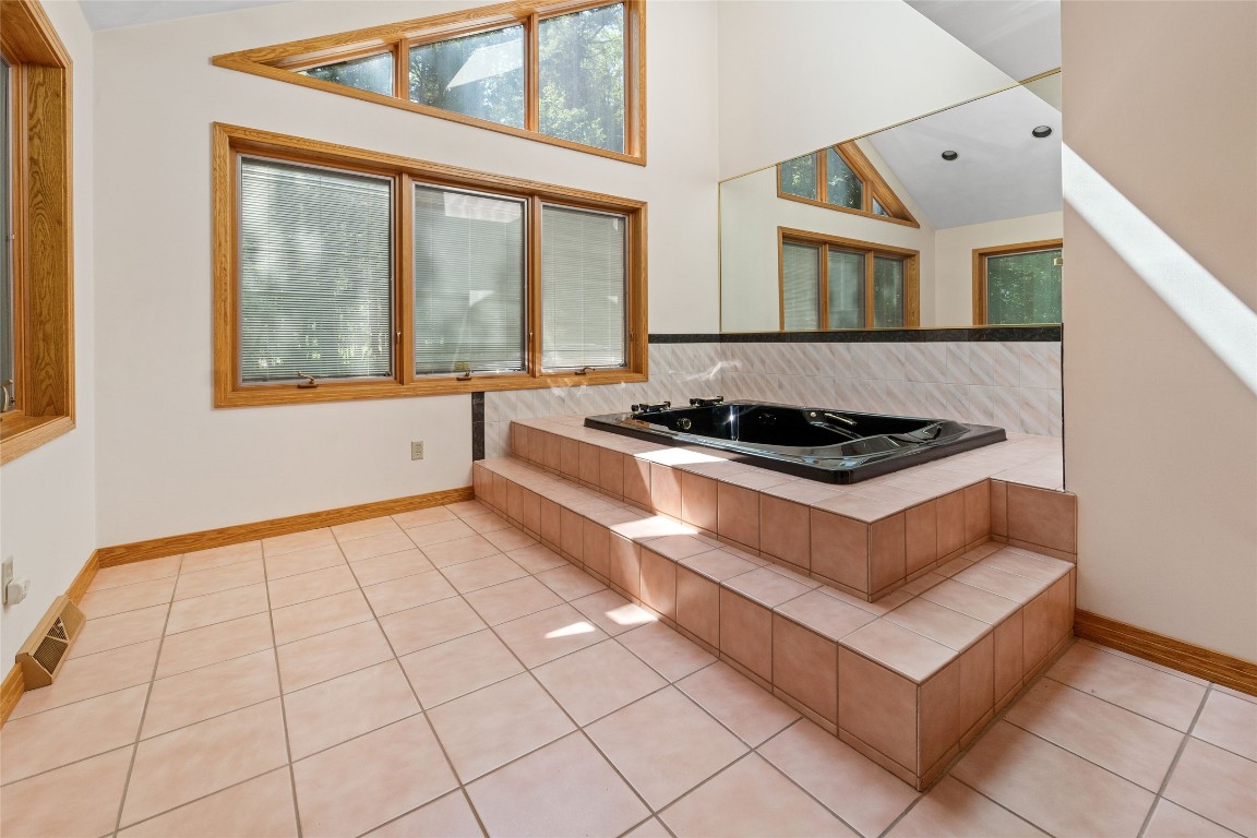 927 Jensen Road Vestal, NY 13850 - Photo 25 of 43 Gallery Image 25