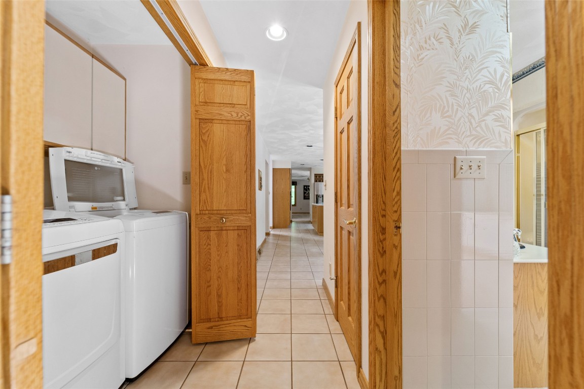 927 Jensen Road Vestal, NY 13850 - Photo 27 of 43 Gallery Image 27