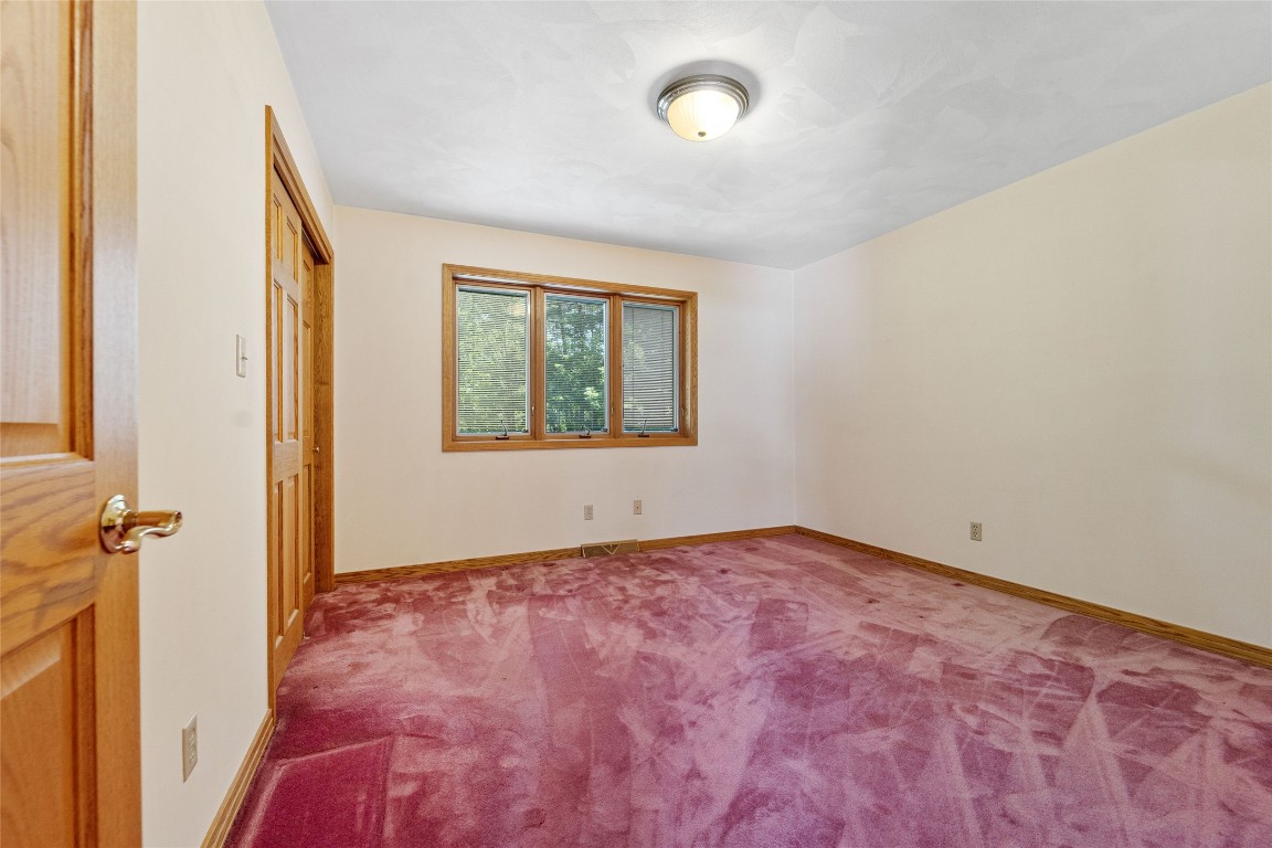 927 Jensen Road Vestal, NY 13850 - Photo 34 of 43 Gallery Image 34