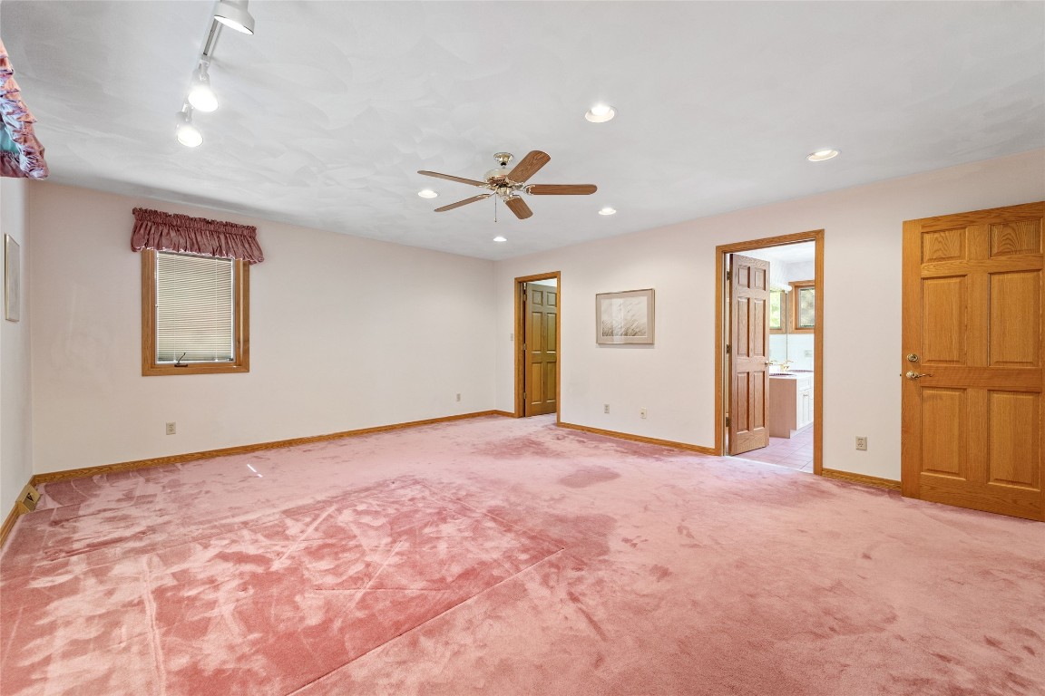 927 Jensen Road Vestal, NY 13850 - Photo 37 of 43 Gallery Image 37