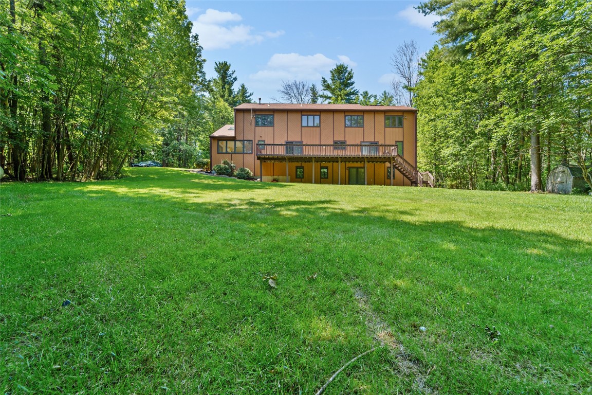 927 Jensen Road Vestal, NY 13850 - Photo 5 of 43 Gallery Image 5