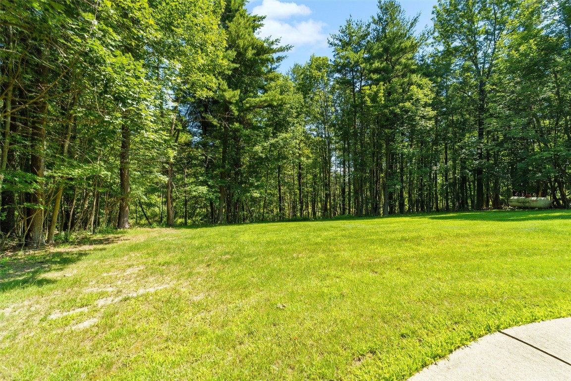 927 Jensen Road Vestal, NY 13850 - Photo 8 of 43 Gallery Image 8