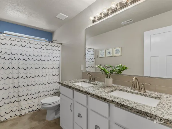 $514,990 | 4254 North Alester Avenue, Meridian, ID 83646