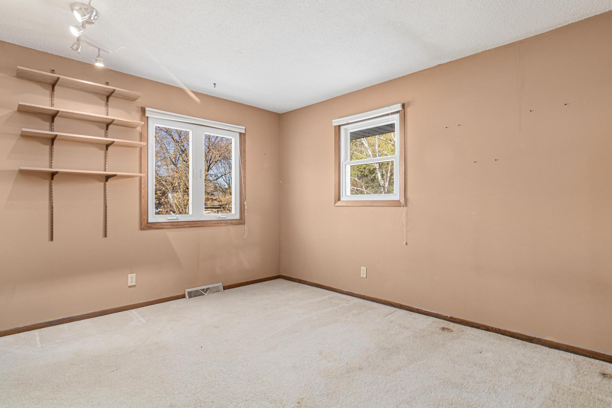 12176 Robin Road Osseo, MN 55369 - Photo 14 of 26 Gallery Image 14